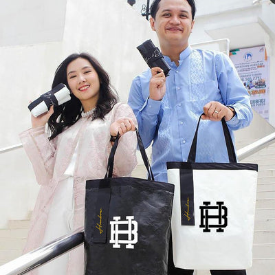 HOMBRE TOTE BAG