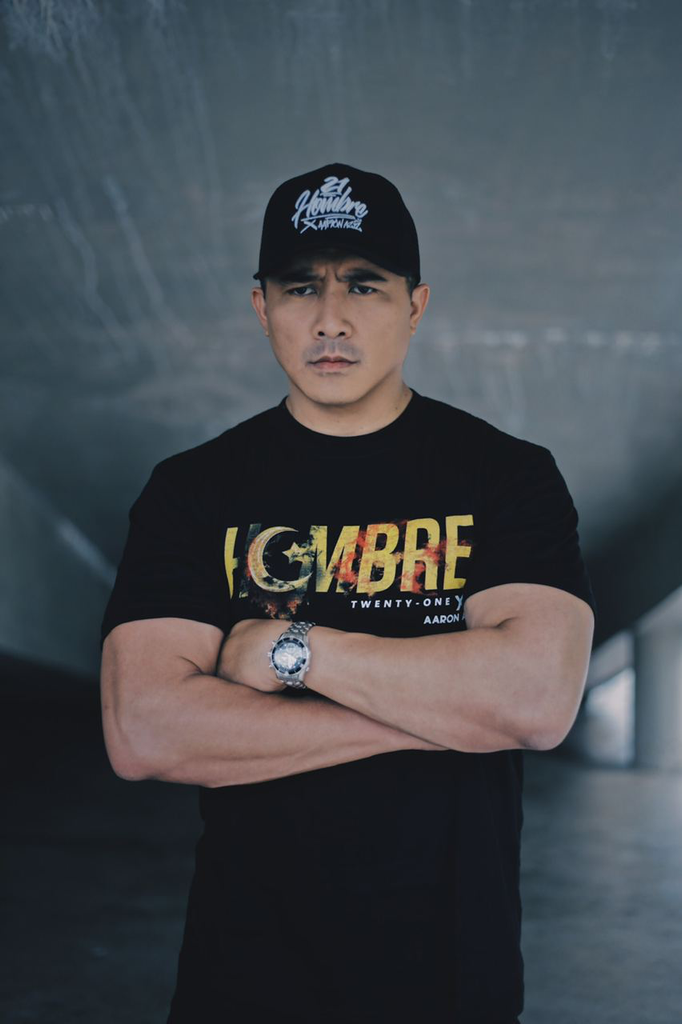 HombreXAaronAziz - KEINSAFAN