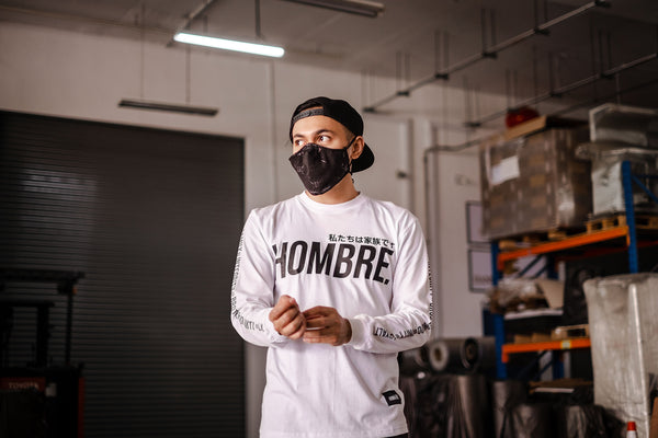 THE CLASSICS: WHITE LONG SLEEVE