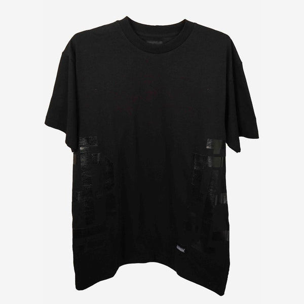 BLACK T-SHIRT | SIDE LOGO